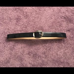 🎉HOST PICK🎉 DKNY black patent leather belt